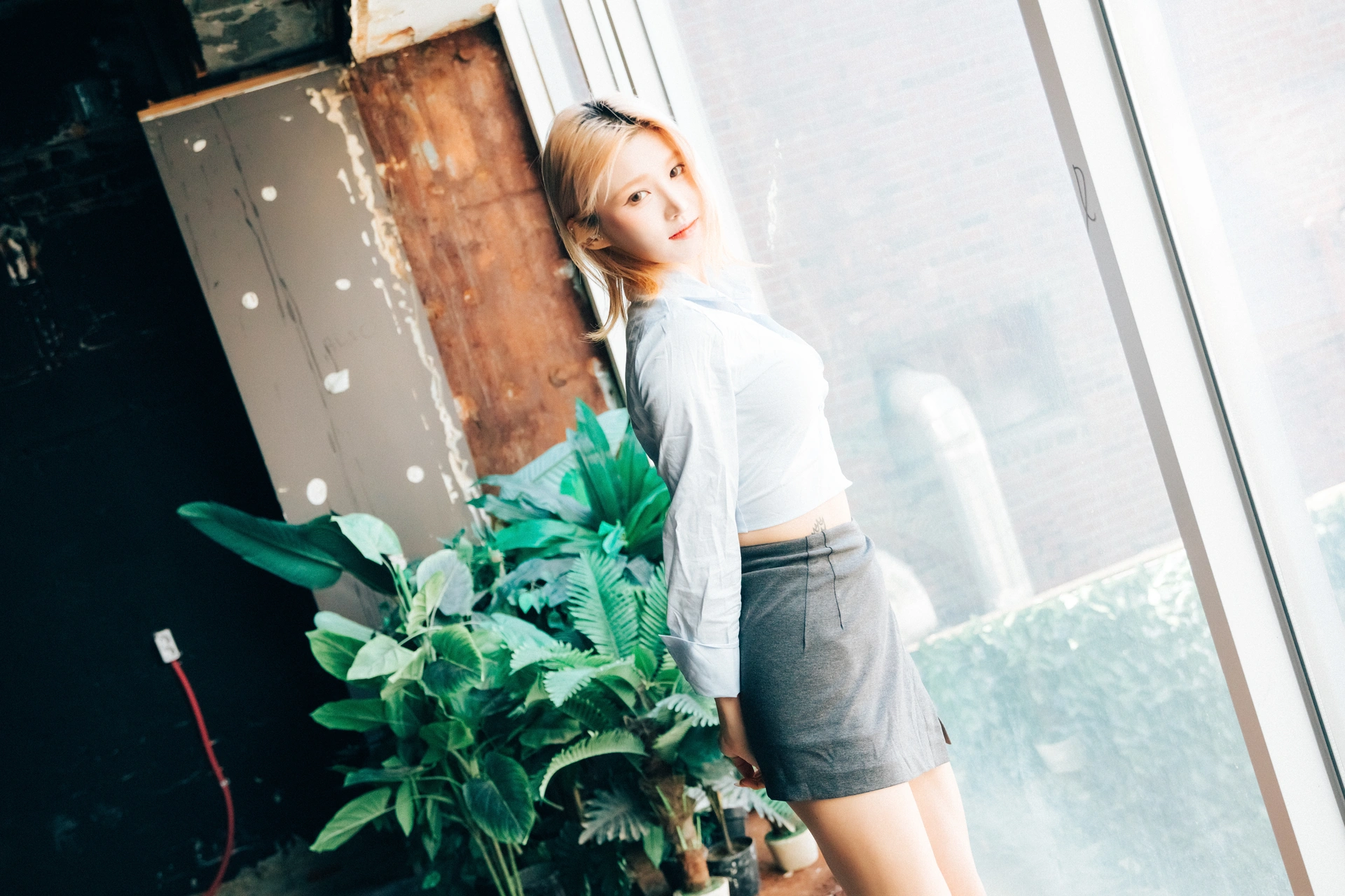128.[Loozy] Taeri - Enslave 1